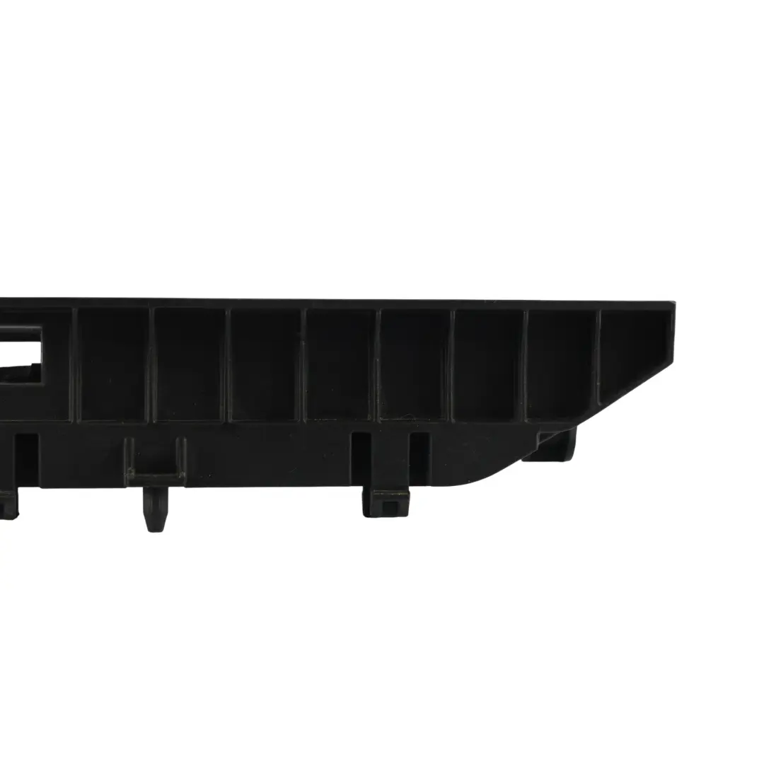 7L Wspornik Podłogi Bagażnika do Volkswagen Touareg o numerze 7L6864225B Volkswagen Touareg 7L Wspornik Podłogi Bagażnika - SKU 7L6864225B - Numer Części 7L6864225B