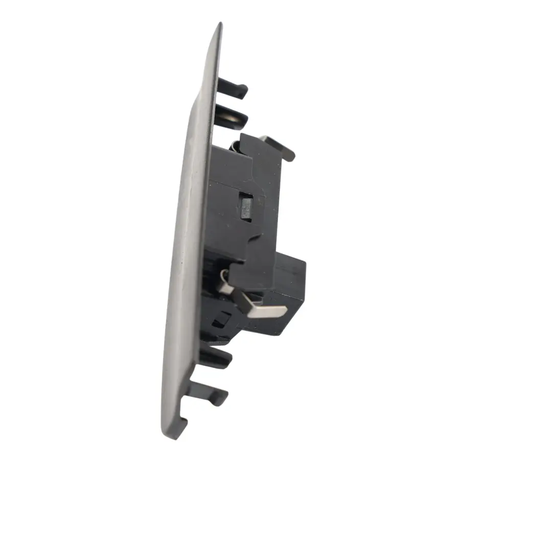 7L Solar Sonnen Sensor Klimaanlage Armaturenbrett für Volkswagen Touareg mit Teilenummer 7L6907539 Volkswagen Touareg 7L Solar Sonnen Sensor Klimaanlage Armaturenbrett - SKU 7L6907539 - Teilenummer 7L6907539