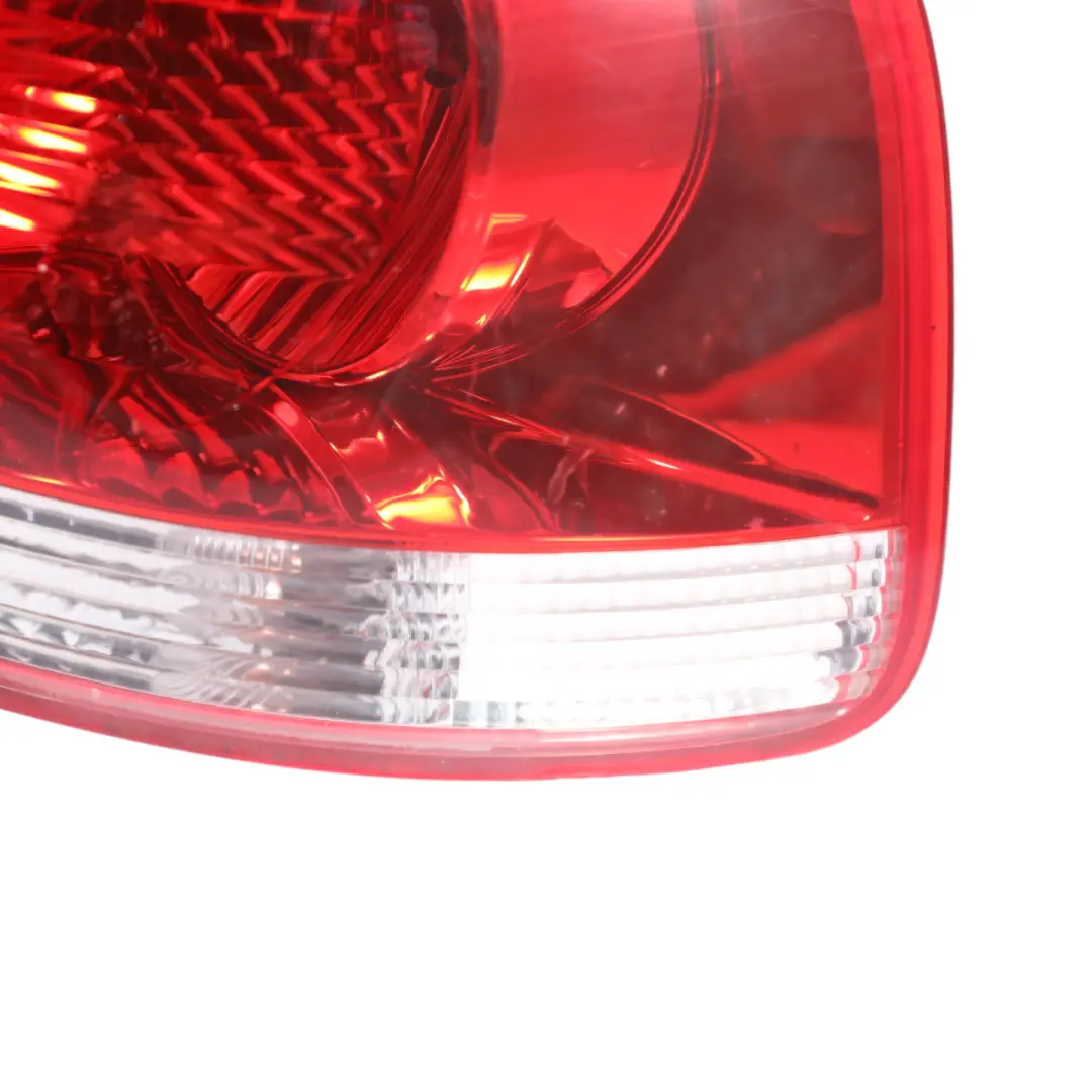 7L Tail Light Rear Outer Lamp Right O/S to VW Volkswagen Touareg with Part number 7L6945096P VW Volkswagen Touareg 7L Tail Light Rear Outer Lamp Right O/S - SKU 7L6945096P-1 - Part number 7L6945096P