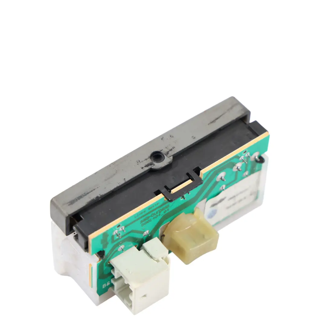 7L Lámpara Luz Cortesía Techo Trasera Izquierda para Volkswagen Touareg con número de pieza 7L6947291B Volkswagen Touareg 7L Lámpara Luz Cortesía Techo Trasera Izquierda - SKU 7L6947291B - Número de pieza 7L6947291B