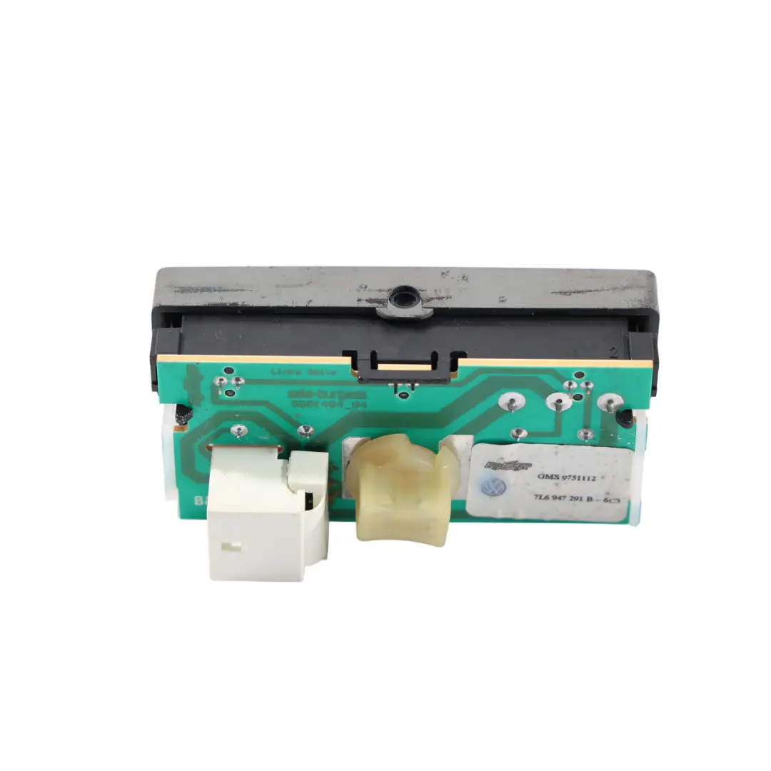 7L Lámpara Luz Cortesía Techo Trasera Izquierda para Volkswagen Touareg con número de pieza 7L6947291B Volkswagen Touareg 7L Lámpara Luz Cortesía Techo Trasera Izquierda - SKU 7L6947291B - Número de pieza 7L6947291B