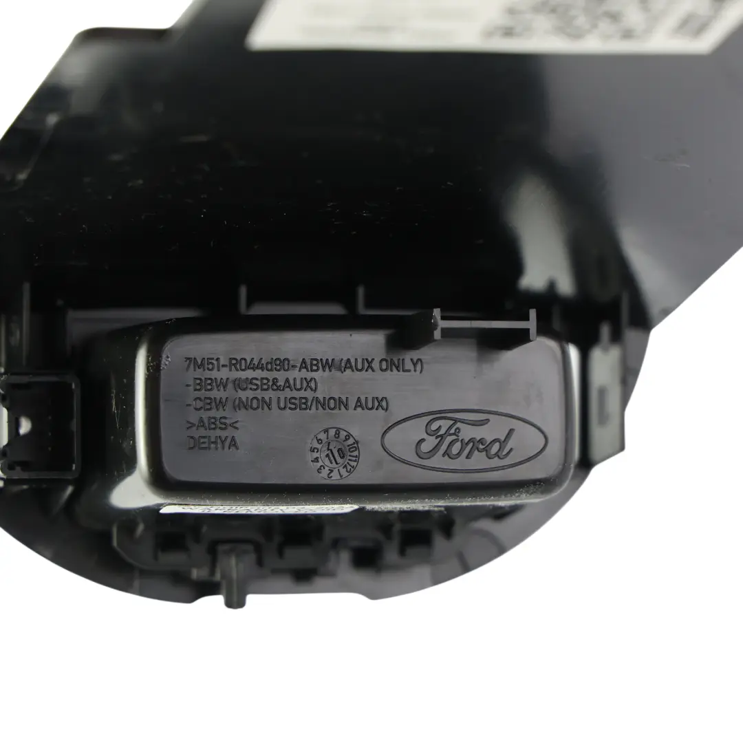 Ford Kuga MK1 C-Max MK1 Mittelkonsole AUX Eingang Blende - SKU 7M51-R044D90-ABW - Teilenummer 7M51-R044D90-ABW