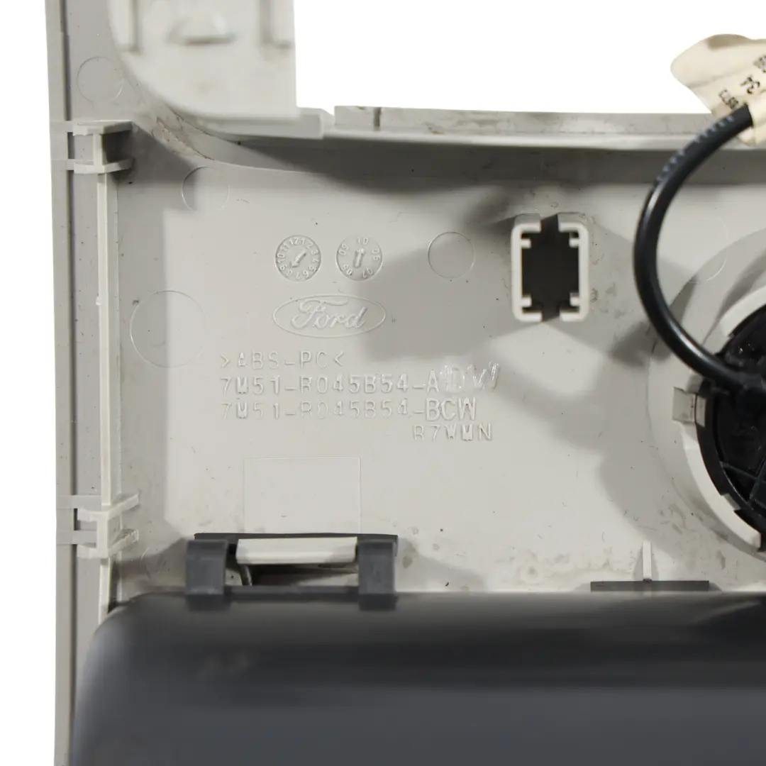 Ford Kuga Mk1 Uchwyt Na Okulary Panel Oświetlenia Wnętrza - SKU 7M51-R045B54-ADW - Numer Części 7M51-R045B54-ADW