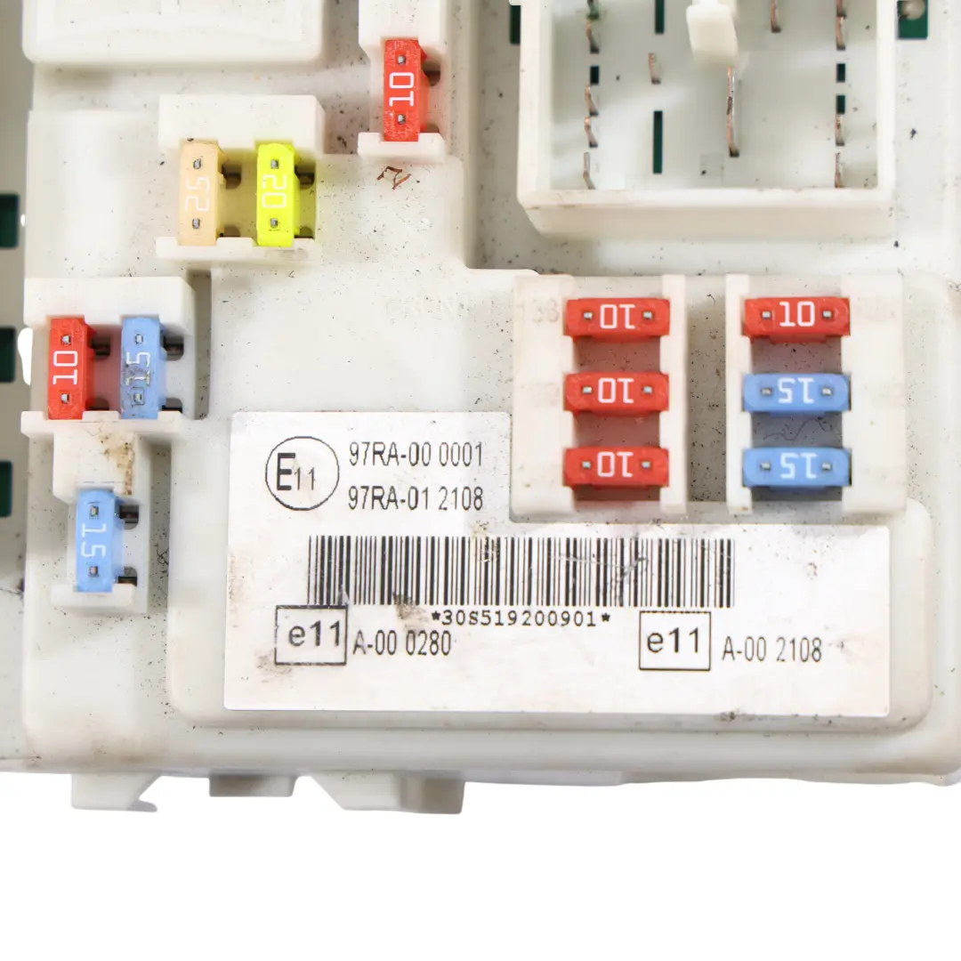 Ford Kuga MK1 Modulo Controllo Carrozzeria BCM Scatola Fusibili - SKU 7M5T-14A073-JG - Numero di parte 7M5T-14A073-JG