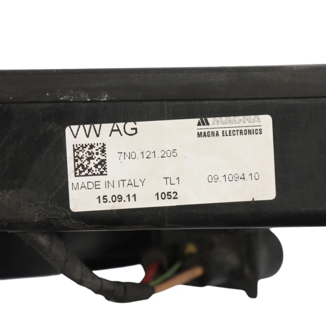 7N Radiator Fan Engine Cooling Double Shroud Petrol Engine to VW Sharan with Part number 7N0121207 VW Sharan 7N Radiator Fan Engine Cooling Double Shroud Petrol Engine - SKU 7N0121207 - Part number 7N0121207