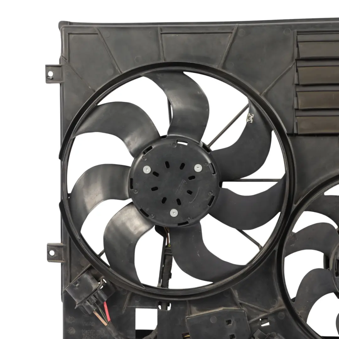 7N Radiator Fan Engine Cooling Double Shroud Petrol Engine to VW Sharan with Part number 7N0121207 VW Sharan 7N Radiator Fan Engine Cooling Double Shroud Petrol Engine - SKU 7N0121207 - Part number 7N0121207