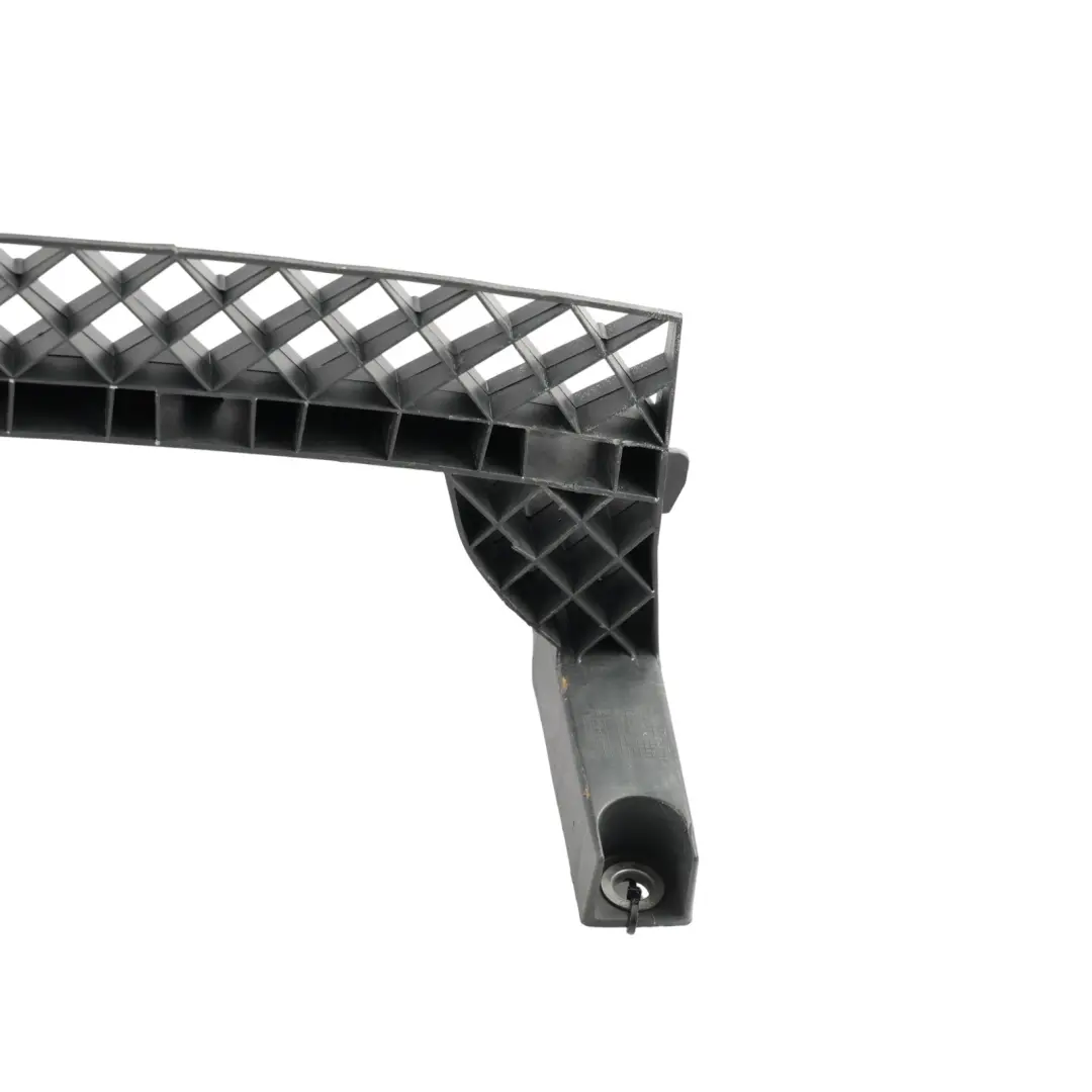 7N Mk2 Front Bumper Mount Bracket Center to Volkswagen Sharan with Part number 7N0807200 Volkswagen Sharan 7N Mk2 Front Bumper Mount Bracket Center - SKU 7N0807200 - Part number 7N0807200