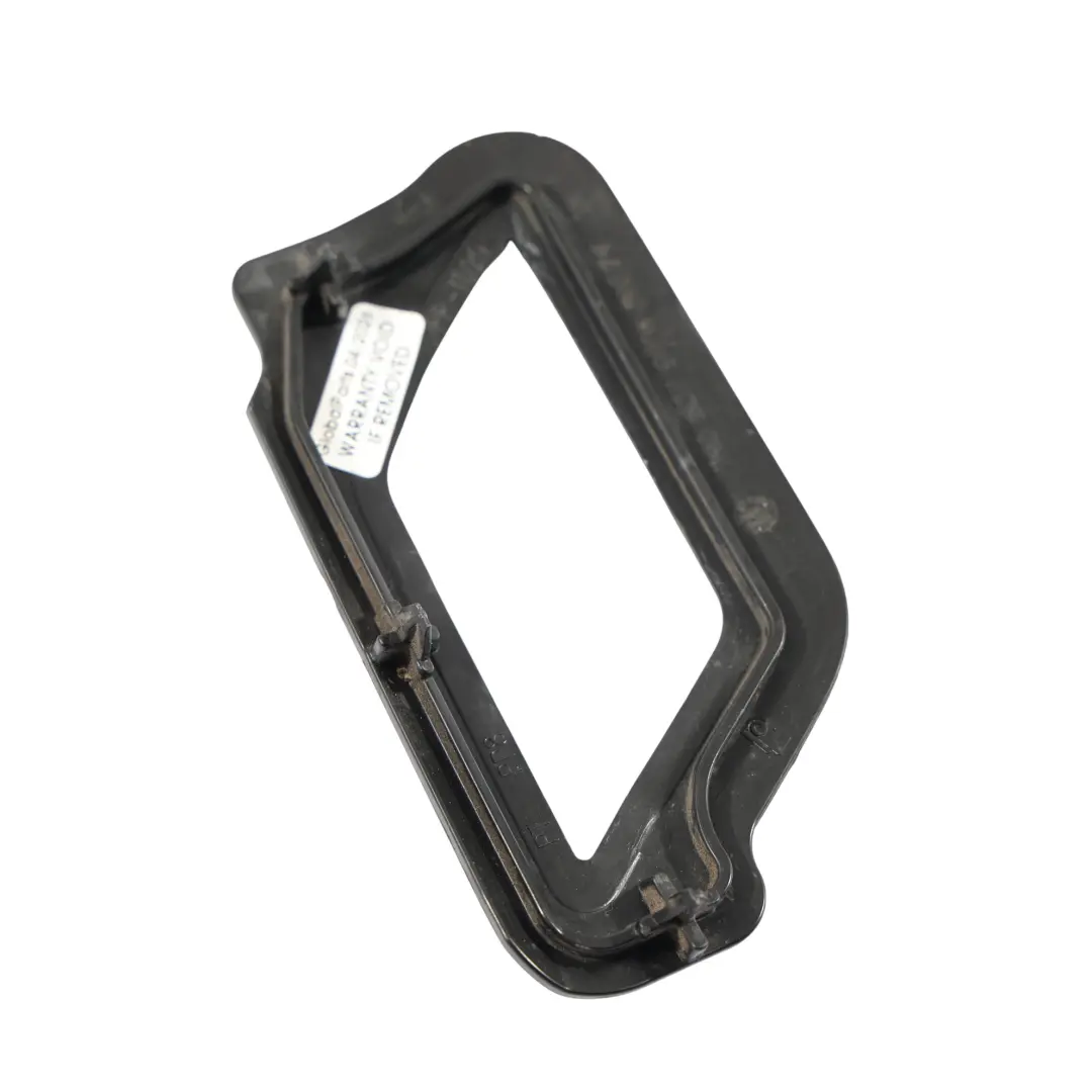 7N Tapa Soporte Lavafaros Izquierdo para Volkswagen Sharan con número de pieza 7N0807941 Volkswagen Sharan 7N Tapa Soporte Lavafaros Izquierdo - SKU 7N0807941 - Número de pieza 7N0807941