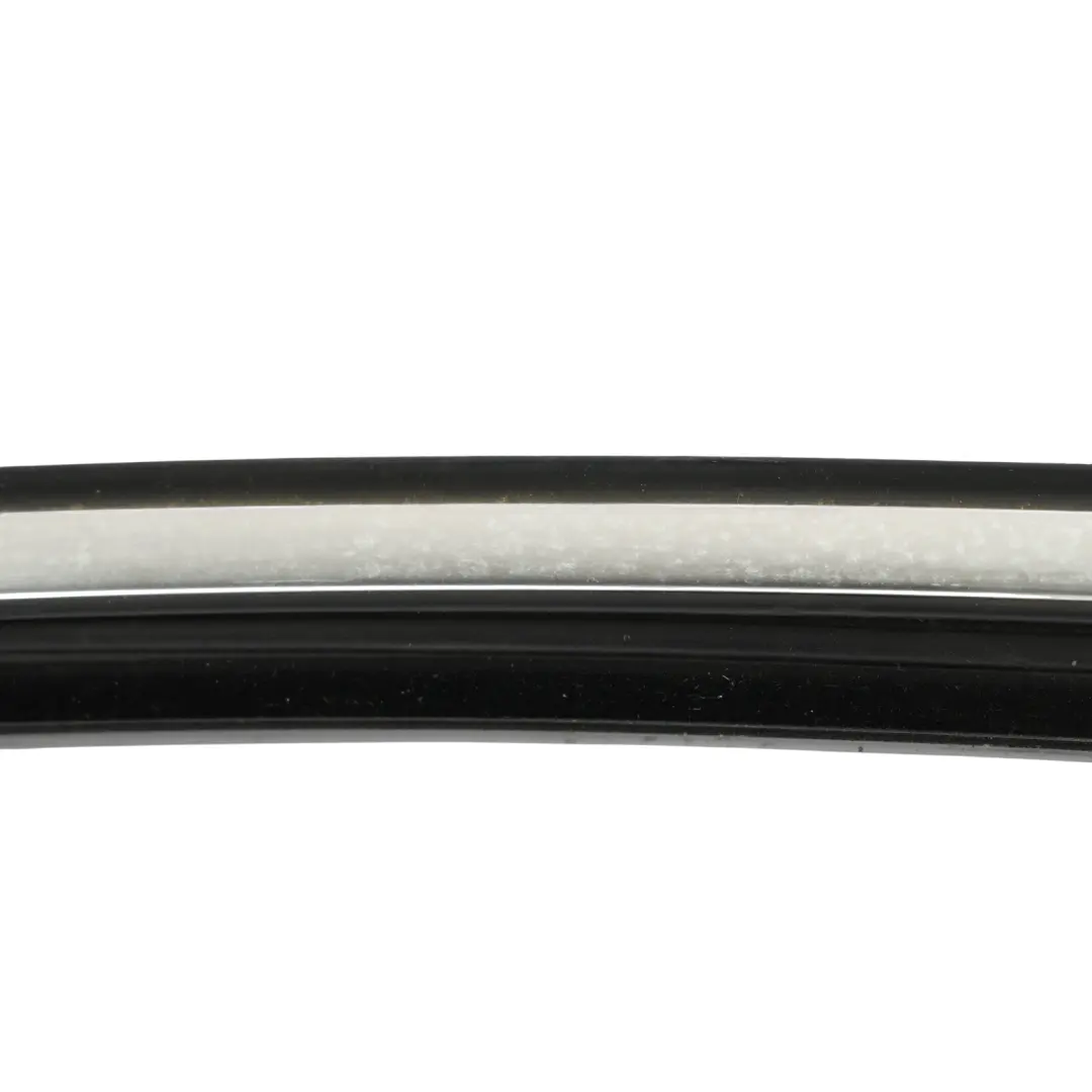 7N Front Door Window Guide Seal Gasket Right O/S to Volkswagen Sharan with Part number 7N0837432K Volkswagen Sharan 7N Front Door Window Guide Seal Gasket Right O/S - SKU 7N0837432K - Part number 7N0837432K