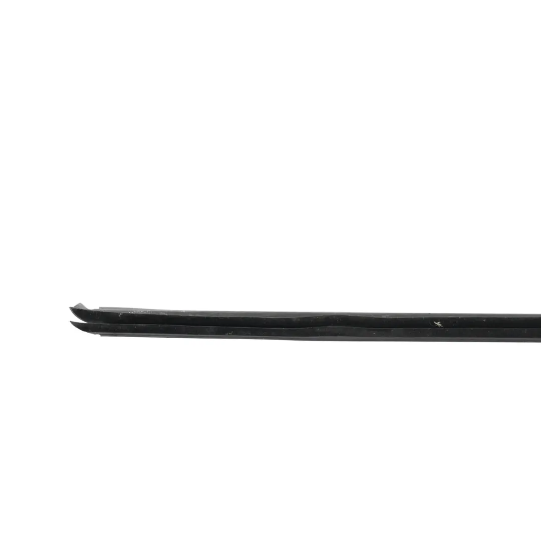 7N Front Door Inner Weatherstrip Seal Right O/S to VW Volkswagen Sharan with Part number 7N0837480B VW Volkswagen Sharan 7N Front Door Inner Weatherstrip Seal Right O/S - SKU 7N0837480B - Part number 7N0837480B
