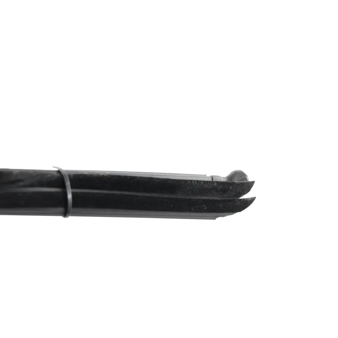7N Front Door Inner Weatherstrip Seal Right O/S to VW Volkswagen Sharan with Part number 7N0837480B VW Volkswagen Sharan 7N Front Door Inner Weatherstrip Seal Right O/S - SKU 7N0837480B - Part number 7N0837480B