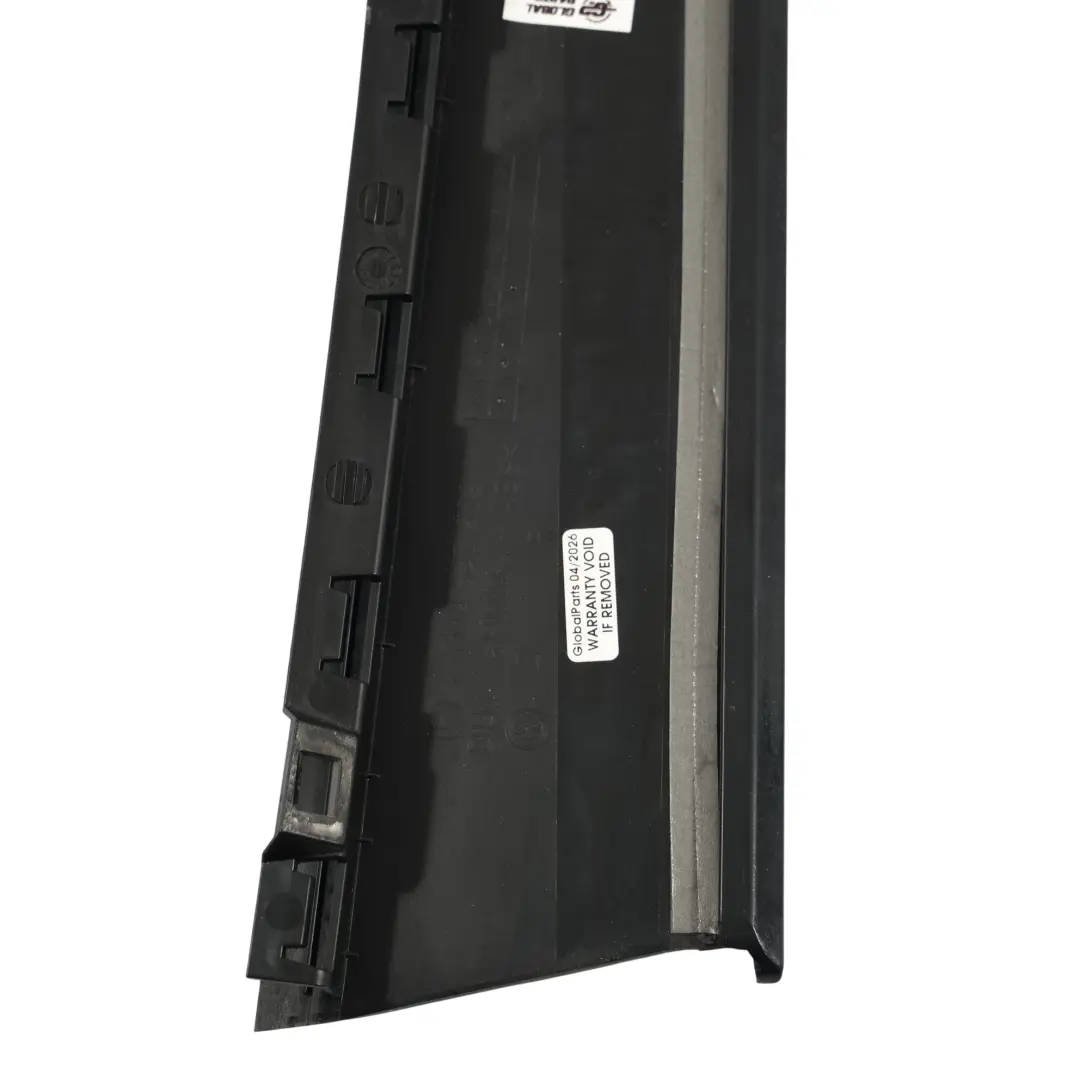 7N Moldura Pilar B Negro Delantero Derecho para Volkswagen Sharan con número de pieza 7N0837902D Volkswagen Sharan 7N Moldura Pilar B Negro Delantero Derecho - SKU 7N0837902D - Número de pieza 7N0837902D