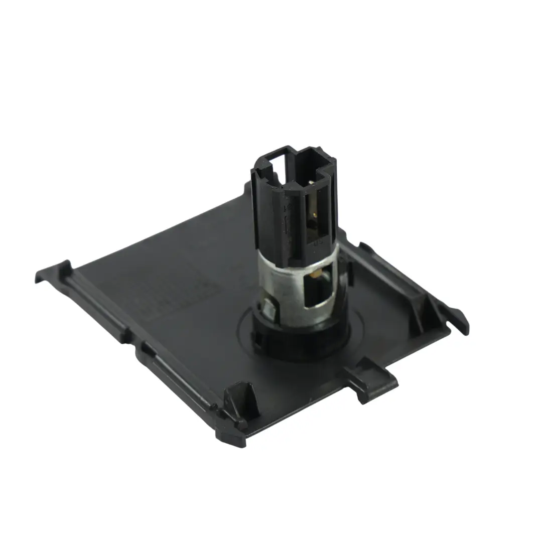 7N Seat Alhambra 71 Charging Socket 12V 7N0867591 to Volkswagen Sharan with Part number 7N0867748 Volkswagen Sharan 7N Seat Alhambra 71 Charging Socket 12V 7N0867591 - SKU 7N0867748 - Part number 7N0867748