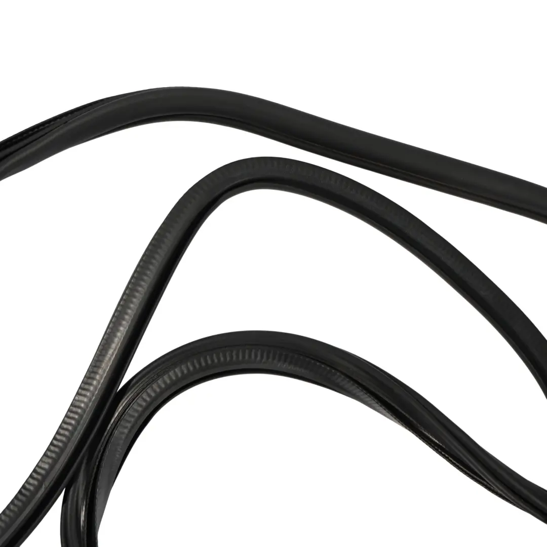 Volkswagen Sharan 7N Rear Sliding Door Seal Rubber Gasket Left N/S - SKU 7N0867913G - Part number 7N0867913G