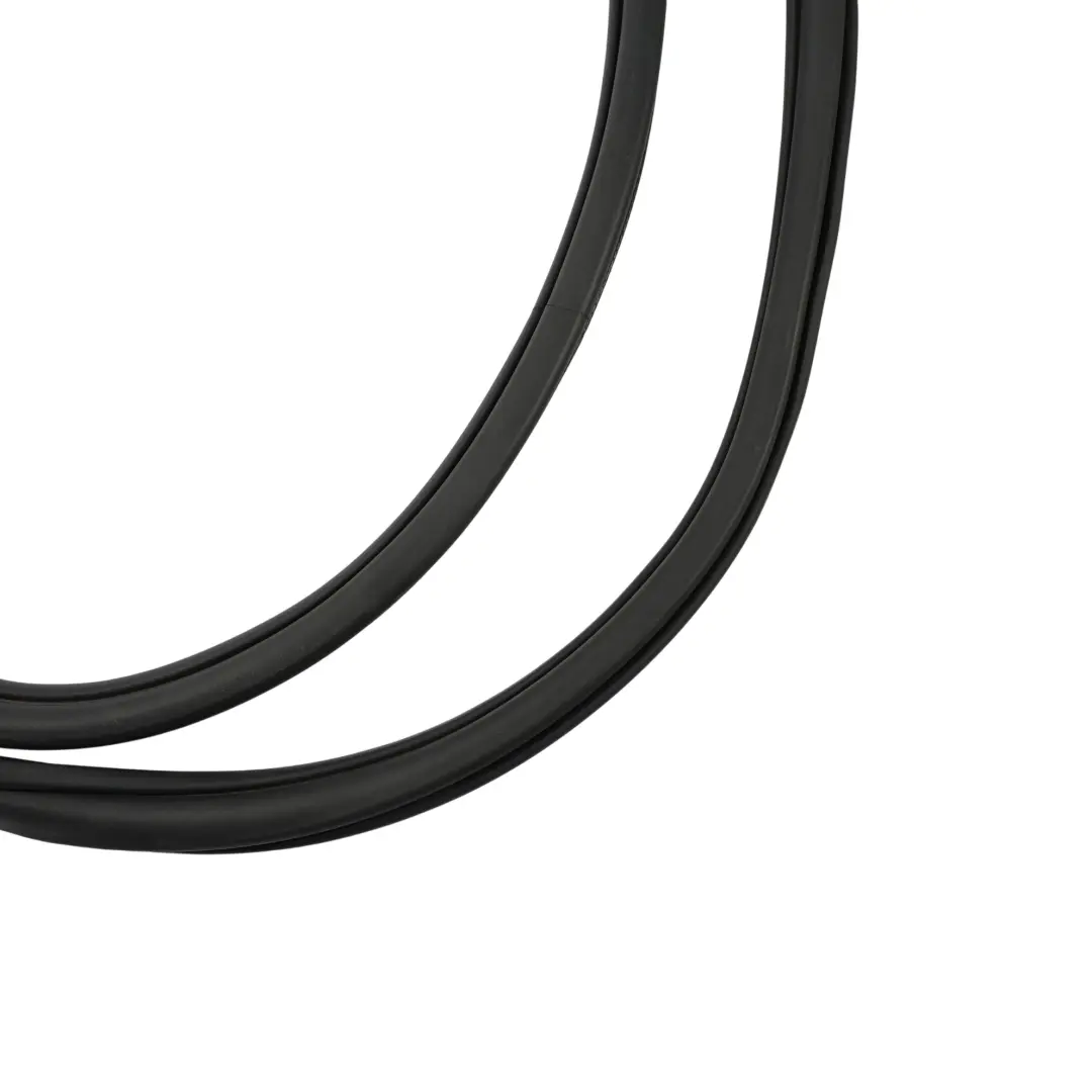 Volkswagen Sharan 7N Rear Sliding Door Seal Rubber Gasket Right O/S - SKU 7N0867914G - Part number 7N0867914G