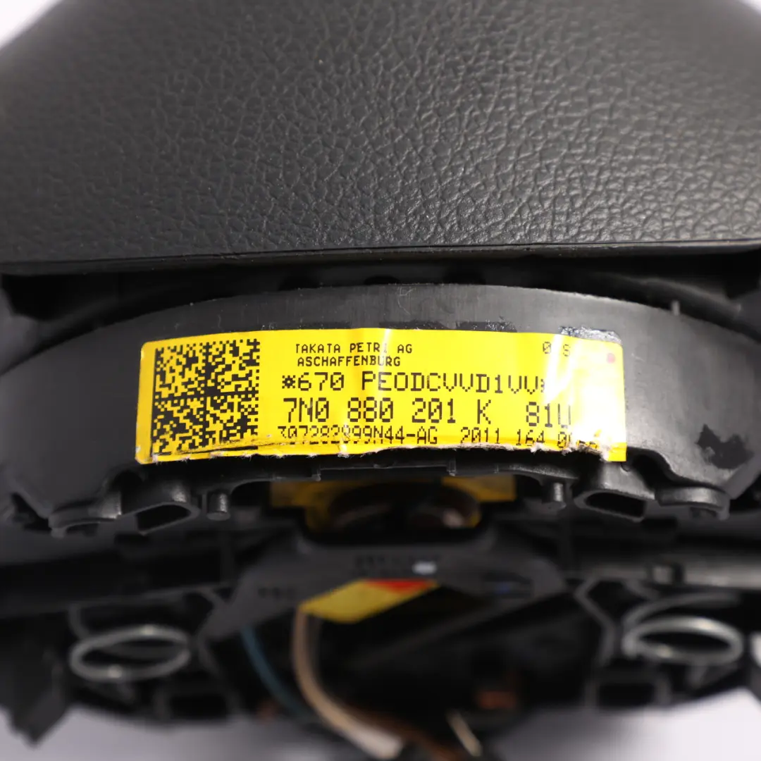 Volskwagen VW Golf 5K Sharan Steering Wheel Driver Air Unit Module to with Part number 7N0880201K Volskwagen VW Golf 5K Sharan Steering Wheel Driver Air Unit Module - SKU 7N0880201K - Part number 7N0880201K