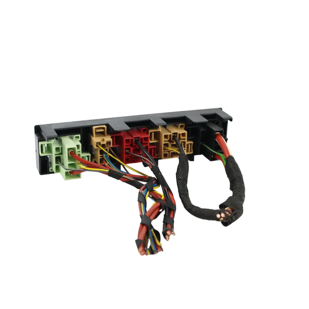 Volkswagen Audi Q3 8U Scirocco Mk3 Relais Halterung Box - SKU 7N0937503A - Teilenummer 7N0937503A