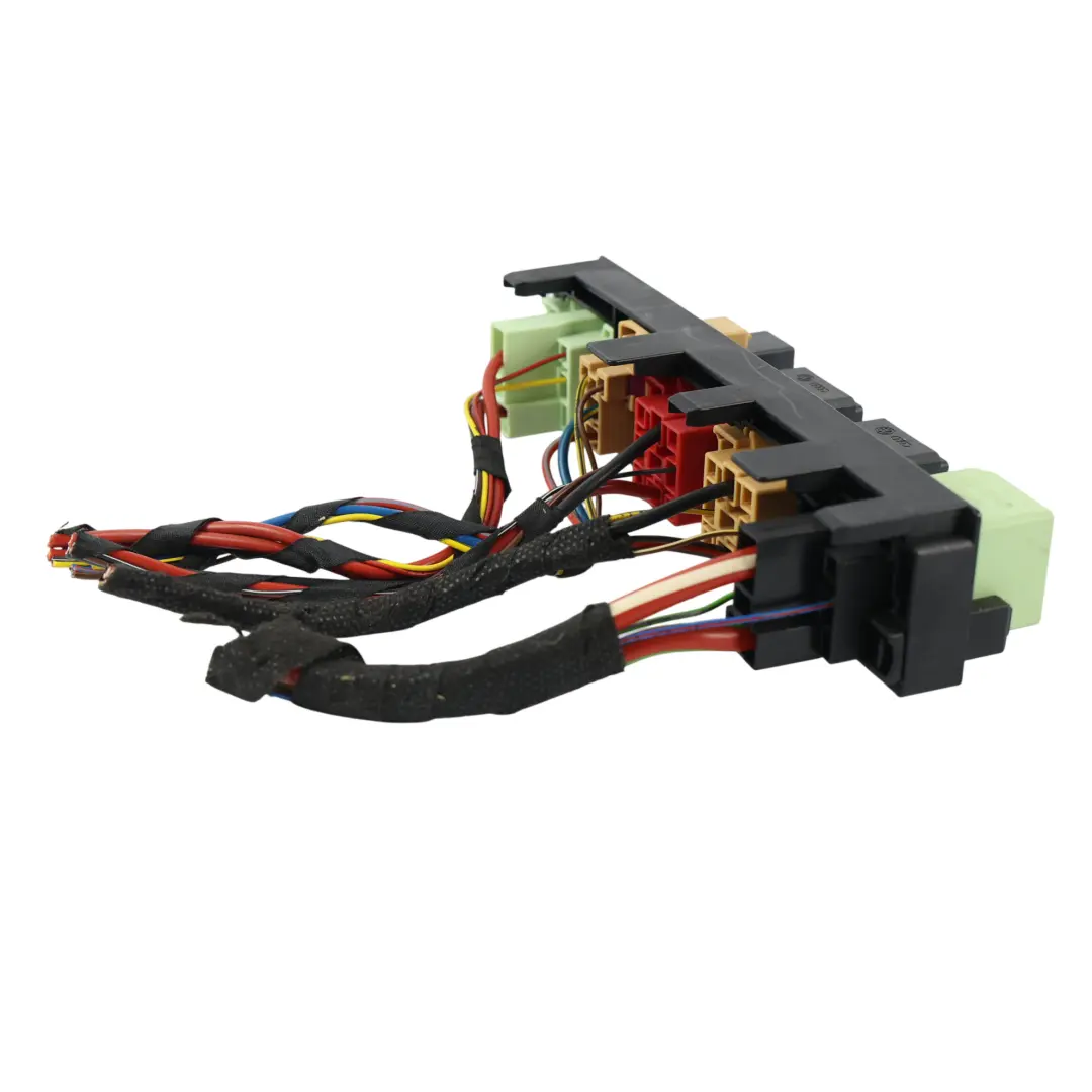 Mk3 Relay Bracket Holder Box to Audi Q3 8U VW Scirocco with Part number 7N0937503A Audi Q3 8U VW Scirocco Mk3 Relay Bracket Holder Box - SKU 7N0937503A - Part number 7N0937503A