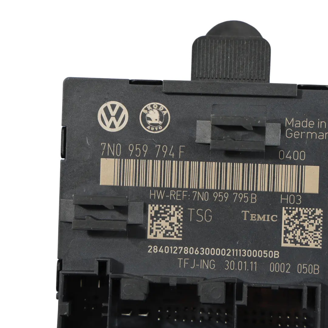 7N Moduł Sterownik Drzwi Tył Lewo Prawo ECU do Volkswagen Sharan o numerze 7N0959794F Volkswagen Sharan 7N Moduł Sterownik Drzwi Tył Lewo Prawo ECU - SKU 7N0959794F - Numer Części 7N0959794F