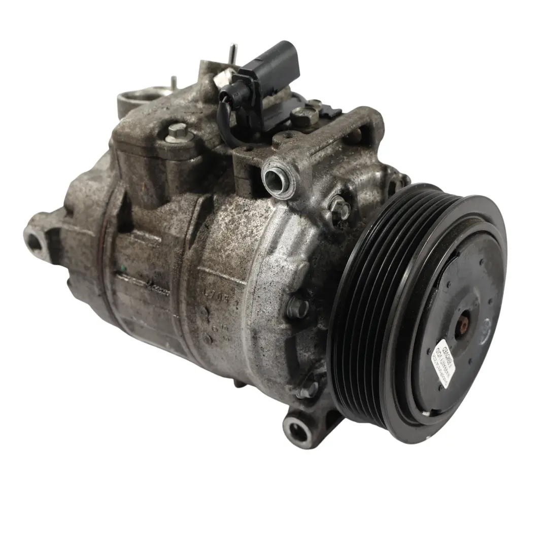 7P Kompresor Sprężarka Klimatyzacji 3.0 TDI do Volkswagen Touareg o numerze 7P0820803N Volkswagen Touareg 7P Kompresor Sprężarka Klimatyzacji 3.0 TDI - SKU 7P0820803N - Numer Części 7P0820803N