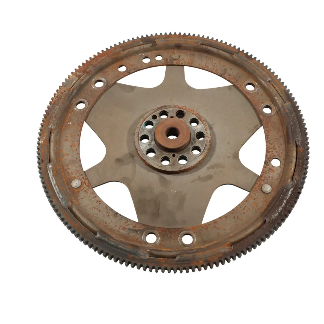 Koło Zamachowe Silnika 4.8 V8 do Porsche Cayenne Turbo 92A o numerze 7P5105323 Porsche Cayenne Turbo 92A Koło Zamachowe Silnika 4.8 V8 - SKU 7P5105323 - Numer Części 7P5105323