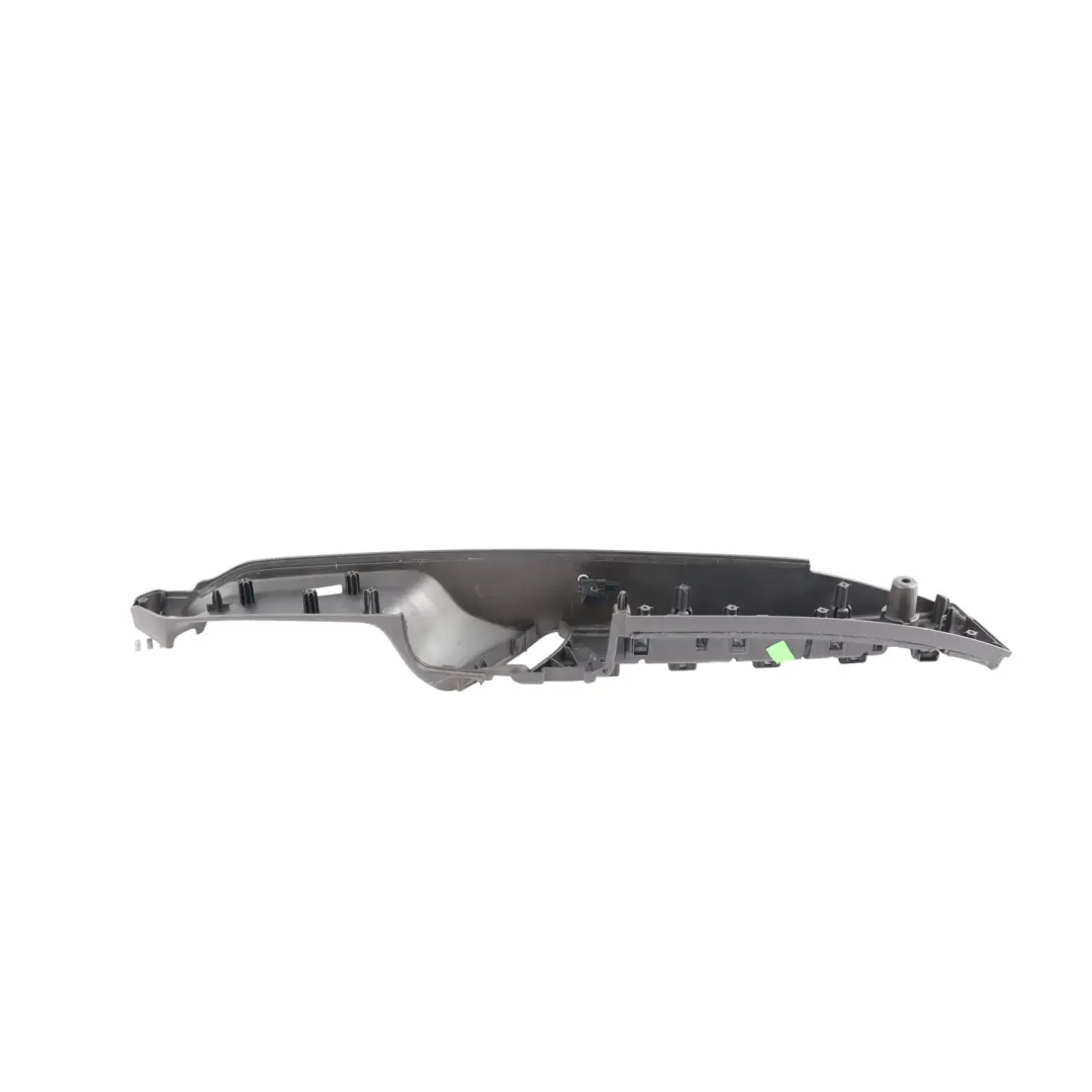 Supporto Bracciolo Porta Anteriore Destro Nero per Porsche Cayenne 92A con numero di parte 7P5867178A Porsche Cayenne 92A Supporto Bracciolo Porta Anteriore Destro Nero - SKU 7P5867178A - Numero di parte 7P5867178A