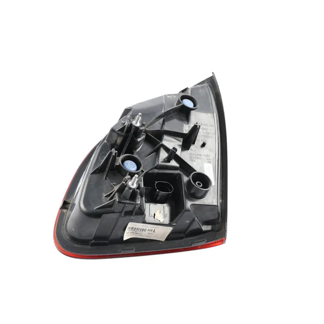 Porsche Cayenne 92A Rear Inner Lamp Boot Lid Tailgate Light Left N/S - SKU 7P5945093K - Part number 7P5945093K