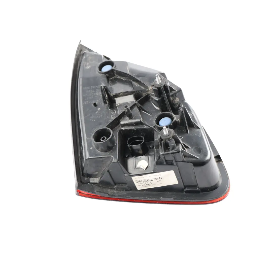 Porsche Cayenne 92A Rear Inner Lamp Boot Lid Tailgate Light Right O/S - SKU 7P5945094K - Part number 7P5945094K