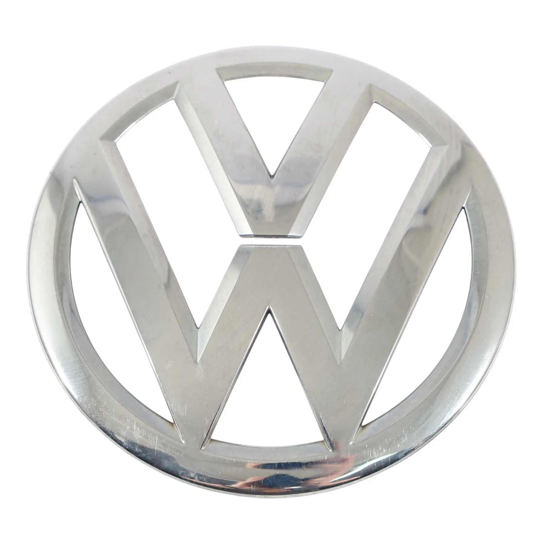 Volkswagen Sharan 7N Kühlergrill Emblem Abzeichen Chrom Vorne 7P6853601A