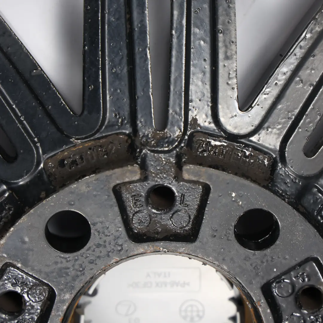 Cerchio in lega nero 17" 7J ET:47 M Doppie razze 207 per BMW E81 E82 E87 E88 con numero di parte 8036937 BMW E81 E82 E87 E88 Cerchio in lega nero 17" 7J ET:47 M Doppie razze 207 - SKU 8036937-11 - Numero di parte 8036937