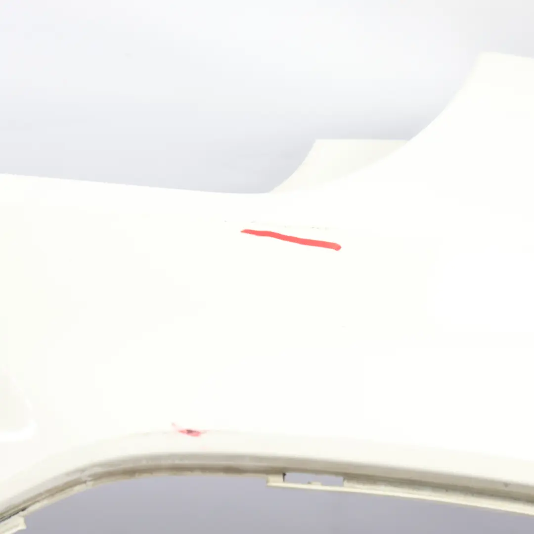 BMW Série 1 F20 F21 LCI 1 M Sport Pare-chocs arrière blanc alpin - 300 - SKU 8064151-AW1 - Numéro de pièce 8064151