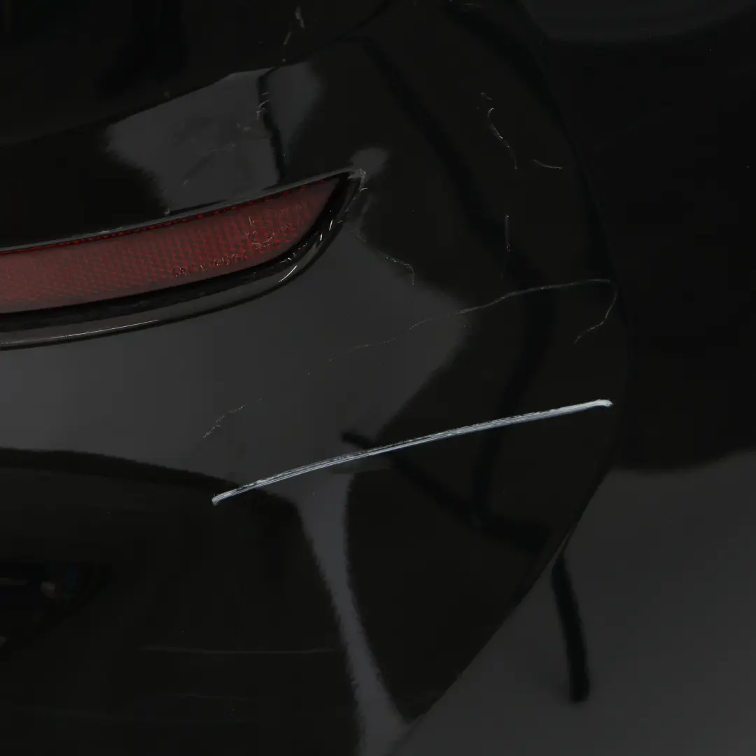 Zderzak Tylny M-Pakiet PDC Black Sapphire Czarny Metalik - 475 do BMW F46 o numerze 8067062 BMW F46 Zderzak Tylny M-Pakiet PDC Black Sapphire Czarny Metalik - 475 - SKU 8067062-BS2 - Numer Części 8067062