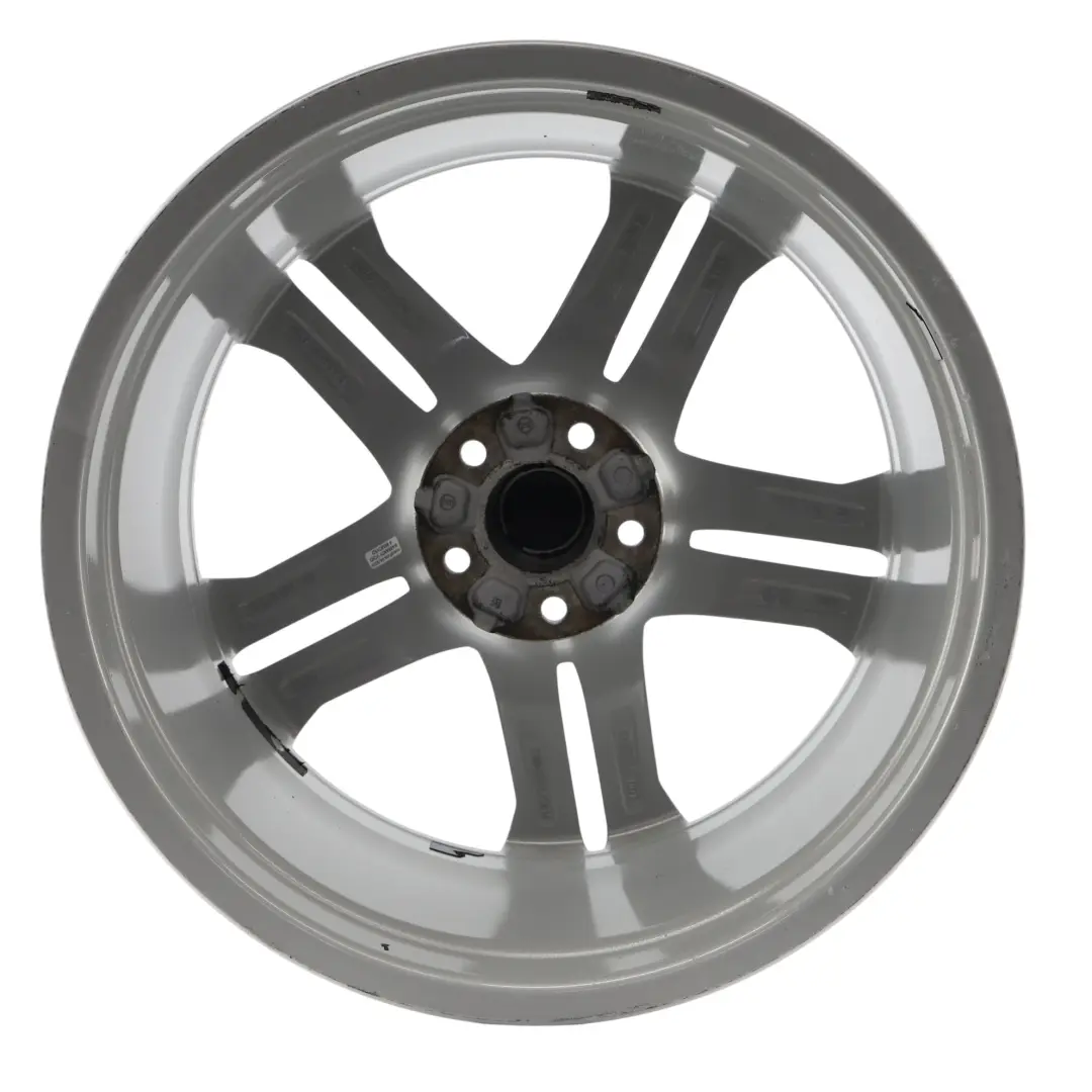 Llanta Aleación Plata 19" 8J ET:39 Doble Radio para Audi Q5 FY S Line con número de pieza 80A601025G Audi Q5 FY S Line Llanta Aleación Plata 19" 8J ET:39 Doble Radio - SKU 80A601025G-3 - Número de pieza 80A601025G