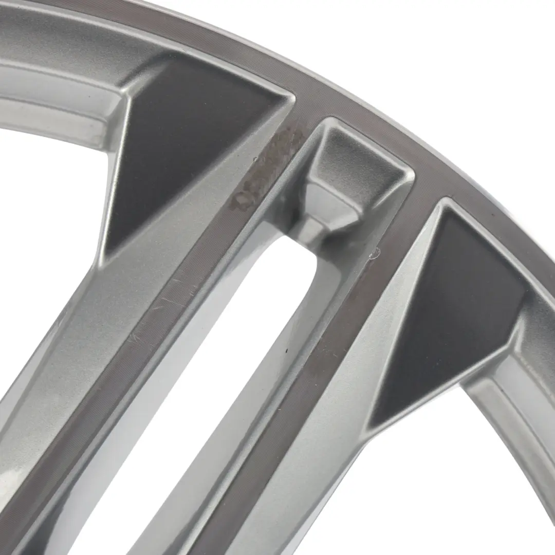 Silber Alu Felge 19" 8J ET:39 Doppelte Speiche für Audi Q5 FY S Line mit Teilenummer 80A601025G Audi Q5 FY S Line Silber Alu Felge 19" 8J ET:39 Doppelte Speiche - SKU 80A601025G-3 - Teilenummer 80A601025G