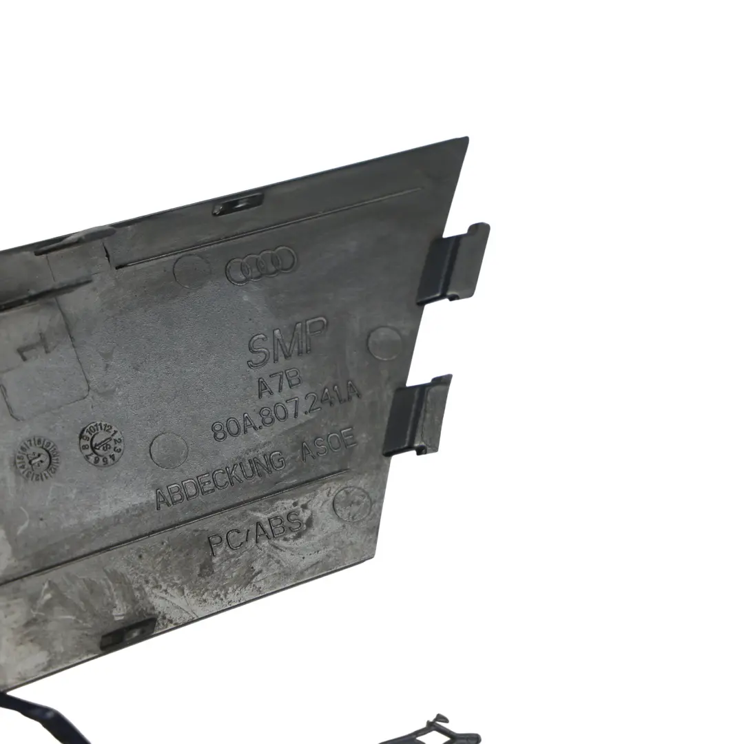 Audi Q5 FY Tapa Gancho Remolque Parachoques Delantero Azul Navarra X5H - SKU 80A807241A-NAB - Número de pieza 80A807241A