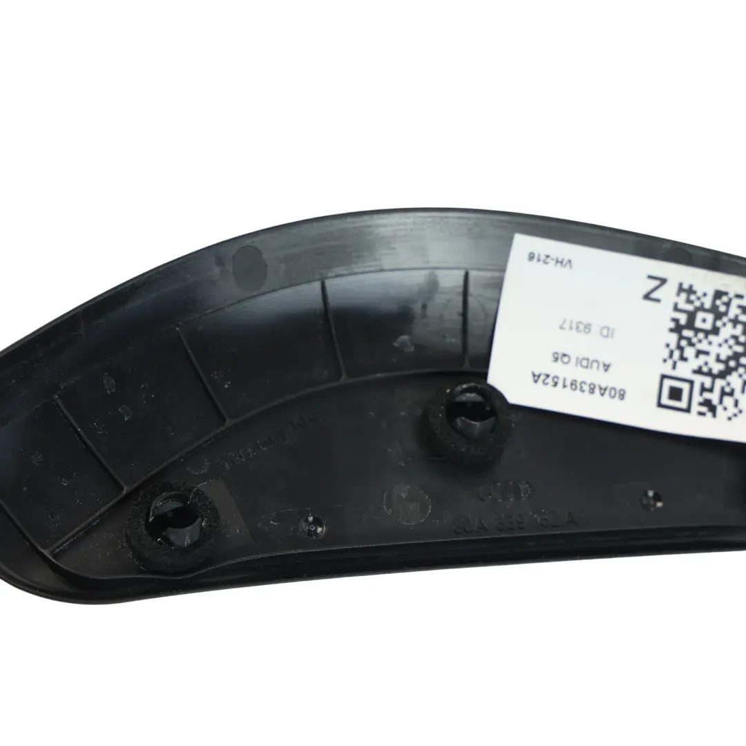 Uchwyt Mocowanie Uszczelki Drzwi Tylnych Prawy do Audi Q5 FY o numerze 80A839152A Audi Q5 FY Uchwyt Mocowanie Uszczelki Drzwi Tylnych Prawy - SKU 80A839152A - Numer Części 80A839152A