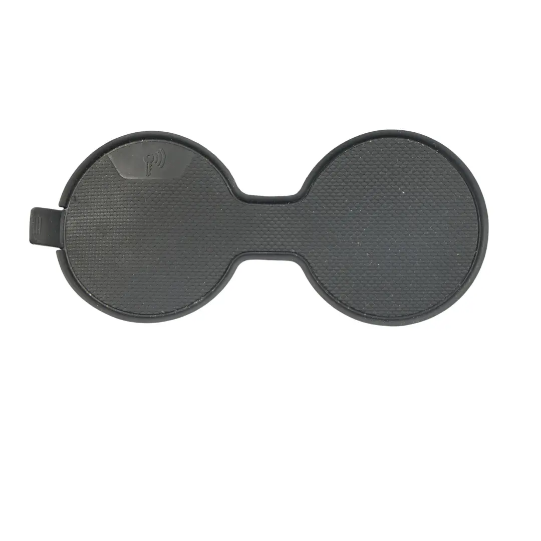 Tapis Caoutchouc Porte-Gobelet Console Centrale pour Audi Q5 FY à propos du numéro de pièce 80A864170 Audi Q5 FY Tapis Caoutchouc Porte-Gobelet Console Centrale - SKU 80A864170 - Numéro de pièce 80A864170