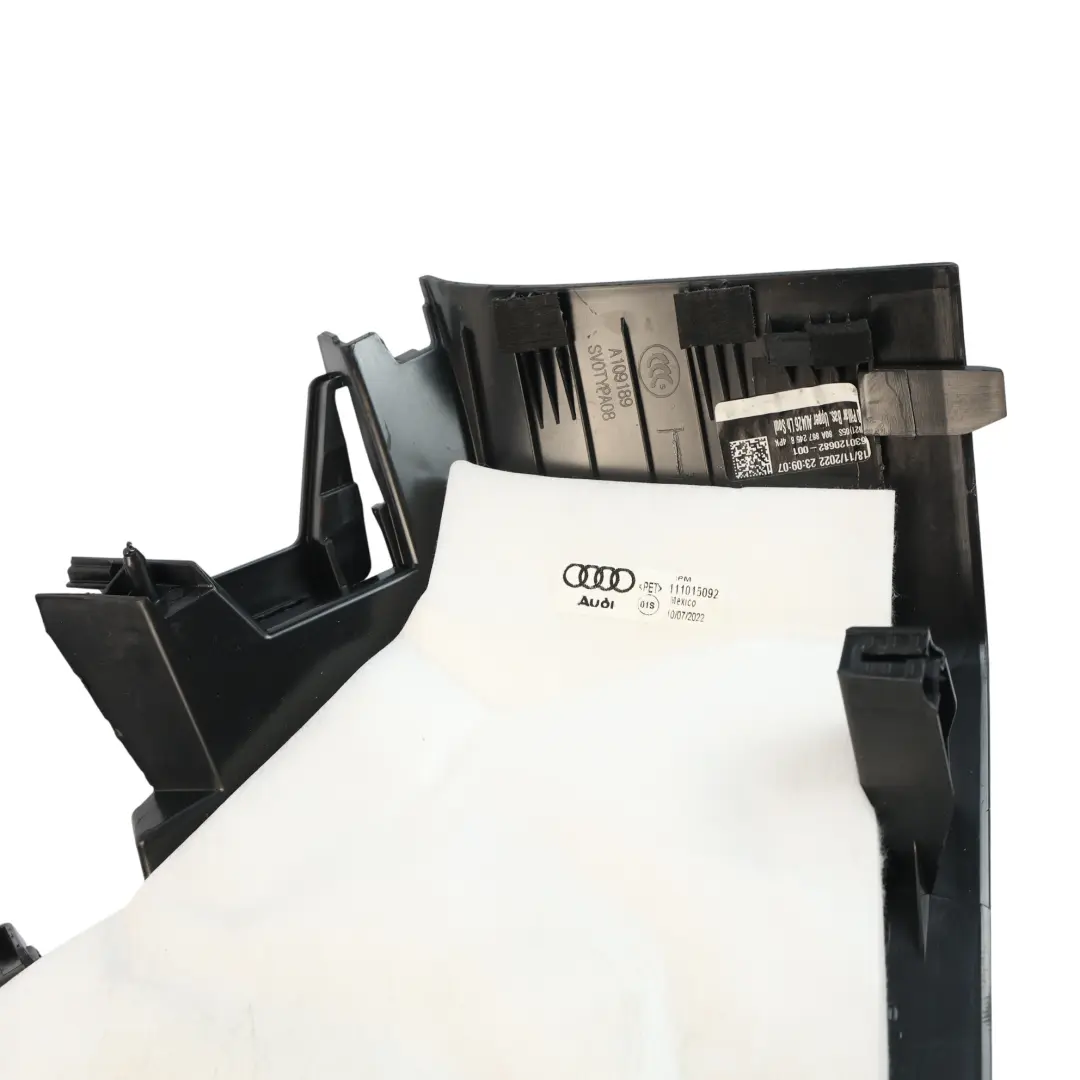 Audi Q5 FY Moldura Panel Pilar D Trasero Superior Izquierdo Negro - SKU 80A867245B - Número de pieza 80A867245B