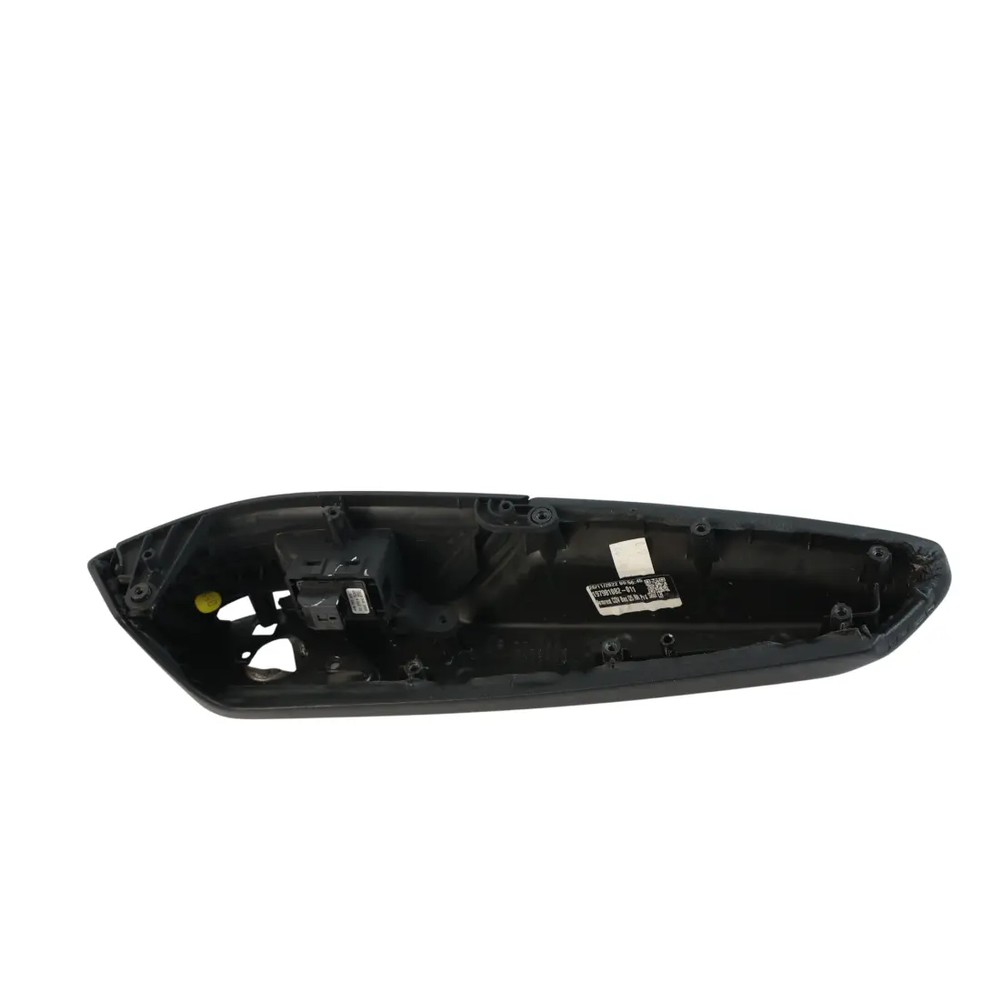 Copertura Bracciolo Porta Posteriore Sinistro Nero per Audi Q5 FY con numero di parte 80A867373B Audi Q5 FY Copertura Bracciolo Porta Posteriore Sinistro Nero - SKU 80A867373B - Numero di parte 80A867373B