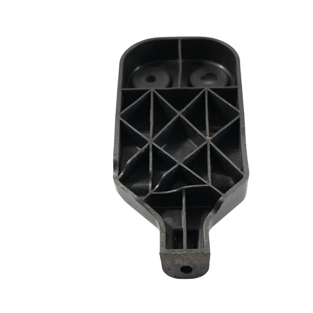 Support Fixation Pare-Chocs Arrière Droit pour Audi Q2 GA à propos du numéro de pièce 81A807330 Audi Q2 GA Support Fixation Pare-Chocs Arrière Droit - SKU 81A807330 - Numéro de pièce 81A807330