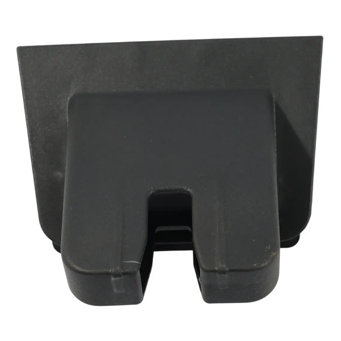 Audi Q2 GA Rear Tailgate Hatch Boot Lid Surround Lock Cover Trim 81A827520A