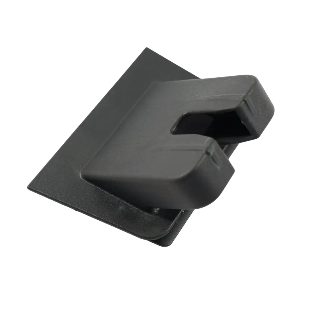 Portón Trasero Tapa Cerradura Marco Moldura para Audi Q2 GA con número de pieza 81A827520A Audi Q2 GA Portón Trasero Tapa Cerradura Marco Moldura - SKU 81A827520A - Número de pieza 81A827520A