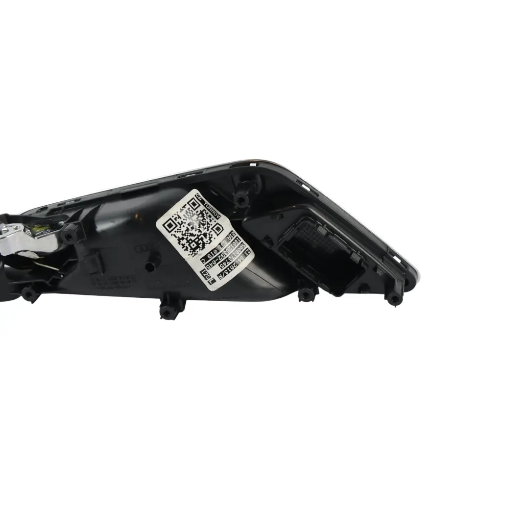 Audi Q2 GA Panel Tarjeta Puerta Manija Agarre Trasera Izquierda - SKU 81A837019C - Número de pieza 81A837019C