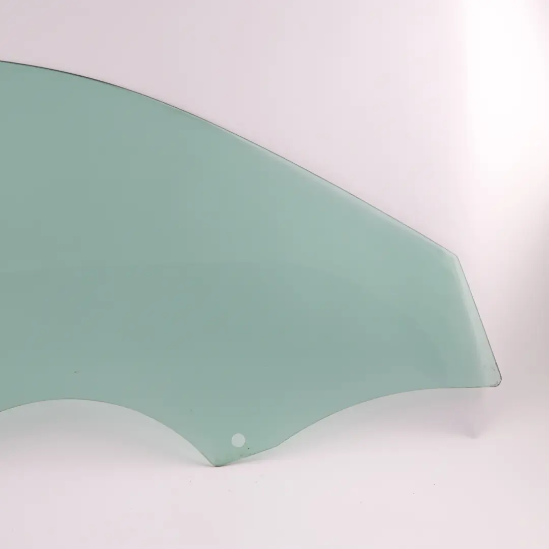 Door Window Glass Front Right O/S AS2 to Audi Q2 GA with Part number 81A845202 Audi Q2 GA Door Window Glass Front Right O/S AS2 - SKU 81A845202 - Part number 81A845202