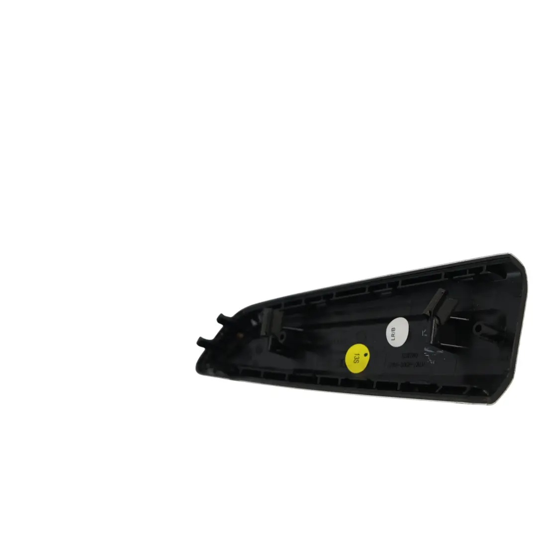 Copertura Maniglia Porta Pannello Alu Posteriore Sinistro per Audi Q2 GA con numero di parte 81A853585A Audi Q2 GA Copertura Maniglia Porta Pannello Alu Posteriore Sinistro - SKU 81A853585A - Numero di parte 81A853585A