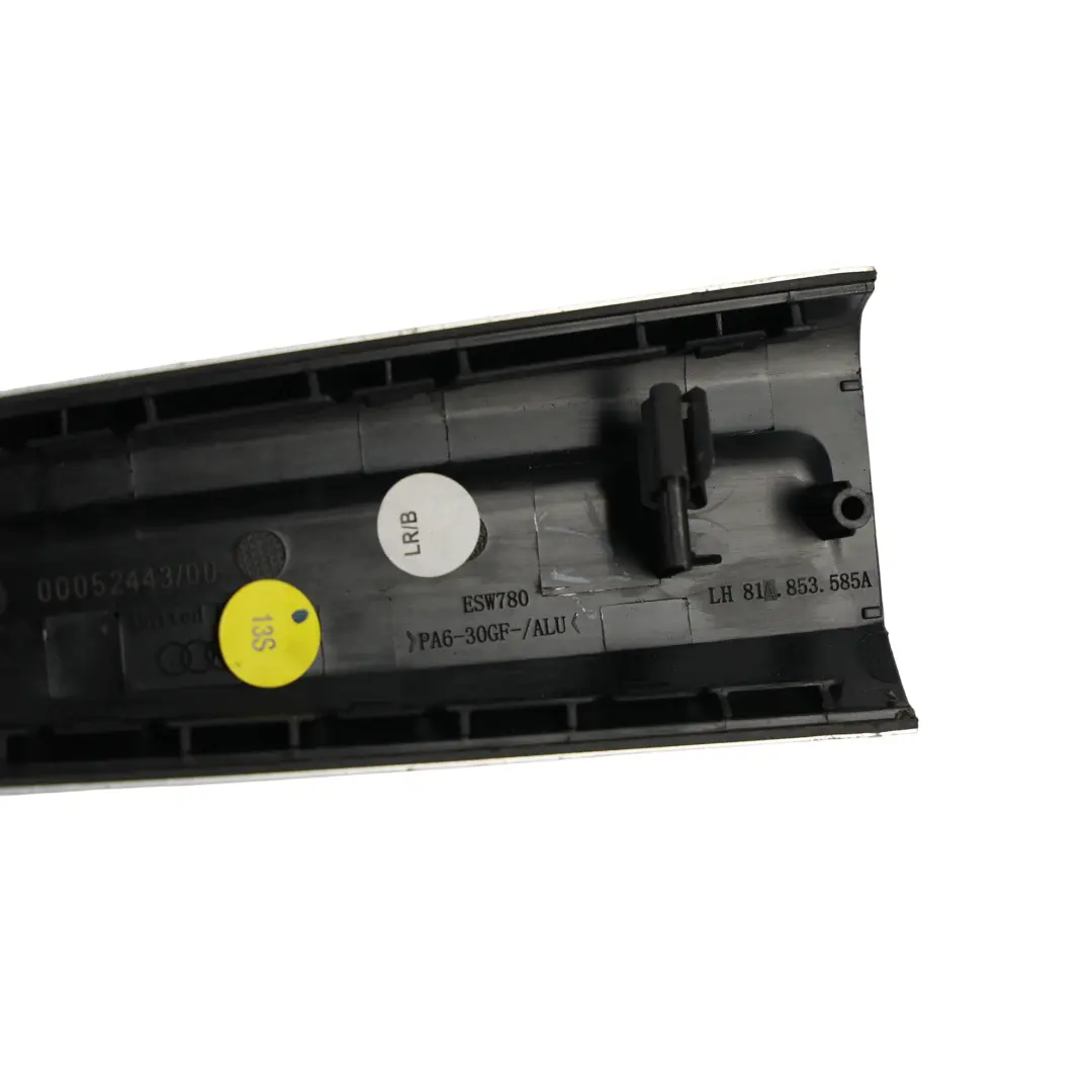 Copertura Maniglia Porta Pannello Alu Posteriore Sinistro per Audi Q2 GA con numero di parte 81A853585A Audi Q2 GA Copertura Maniglia Porta Pannello Alu Posteriore Sinistro - SKU 81A853585A - Numero di parte 81A853585A