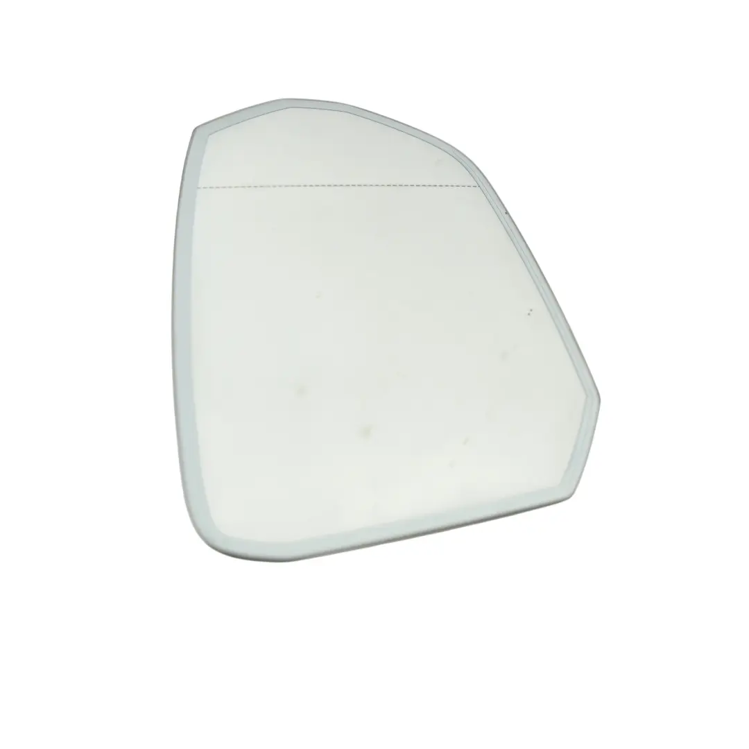 Cristal Espejo Derecho Auto Oscurecimiento para Audi Q2 GA Q3 F3 con número de pieza 81A857536H Audi Q2 GA Q3 F3 Cristal Espejo Derecho Auto Oscurecimiento - SKU 81A857536H - Número de pieza 81A857536H