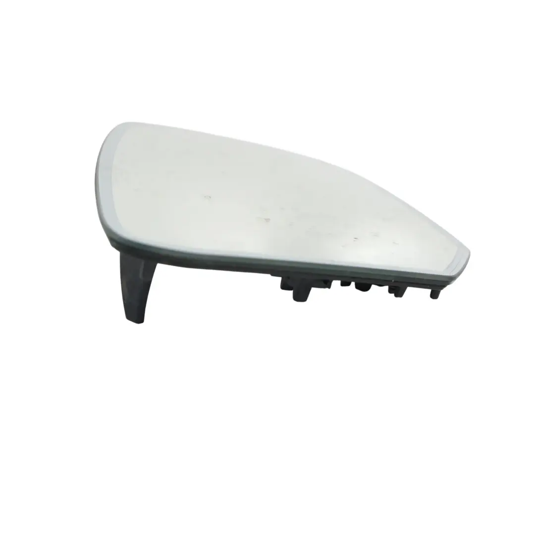 Cristal Espejo Derecho Auto Oscurecimiento para Audi Q2 GA Q3 F3 con número de pieza 81A857536H Audi Q2 GA Q3 F3 Cristal Espejo Derecho Auto Oscurecimiento - SKU 81A857536H - Número de pieza 81A857536H