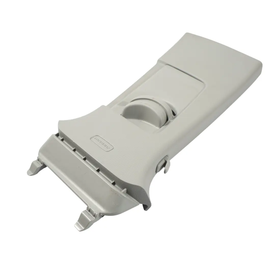 Moldura Pilar B Gris Titanio Superior Izquierdo para Audi Q2 GA con número de pieza 81A867243 Audi Q2 GA Moldura Pilar B Gris Titanio Superior Izquierdo - SKU 81A867243 - Número de pieza 81A867243