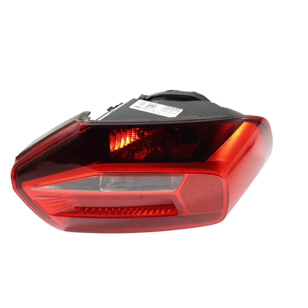 Feu Arrière Gauche Hayon pour Audi Q2 GA à propos du numéro de pièce 81A945069C Audi Q2 GA Feu Arrière Gauche Hayon - SKU 81A945069C - Numéro de pièce 81A945069C